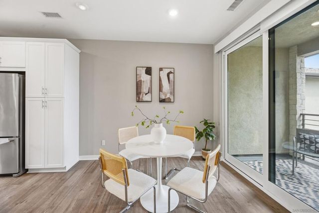 2902 Via Alta, San Diego, CA 92108