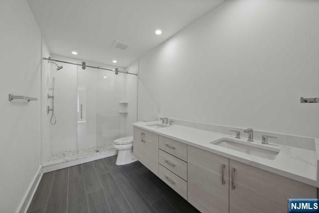 92 Franklin Street, Tenafly, NJ 07670