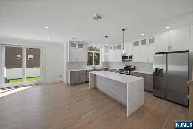 92 Franklin Street, Tenafly, NJ 07670