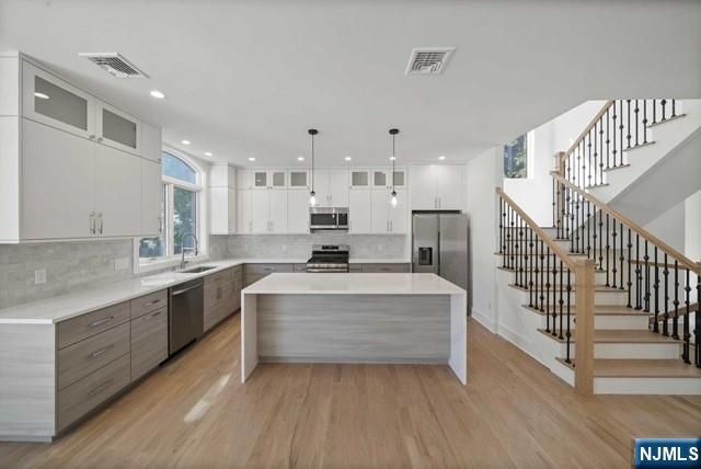 92 Franklin Street, Tenafly, NJ 07670