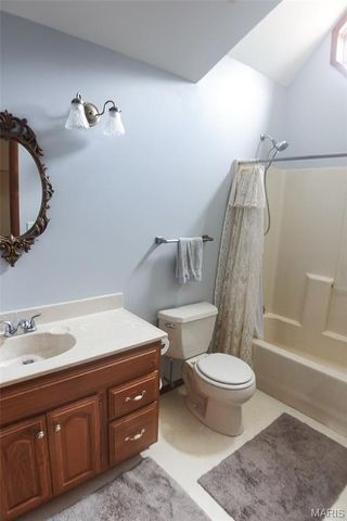 10659 Wurdack Avenue, St Louis, MO 63114