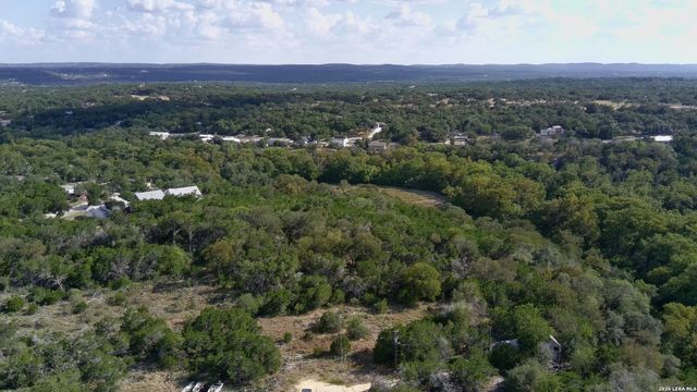 181 BLUE BONNET HILL CIR, Spring Branch, TX 78070
