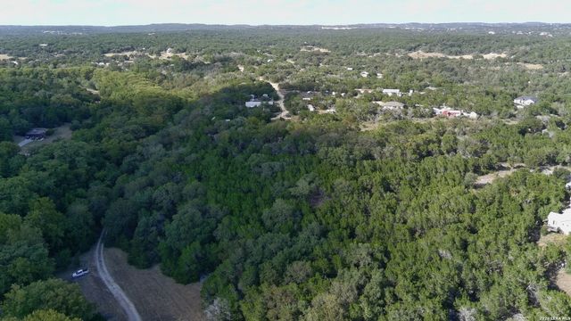 181 BLUE BONNET HILL CIR, Spring Branch, TX 78070