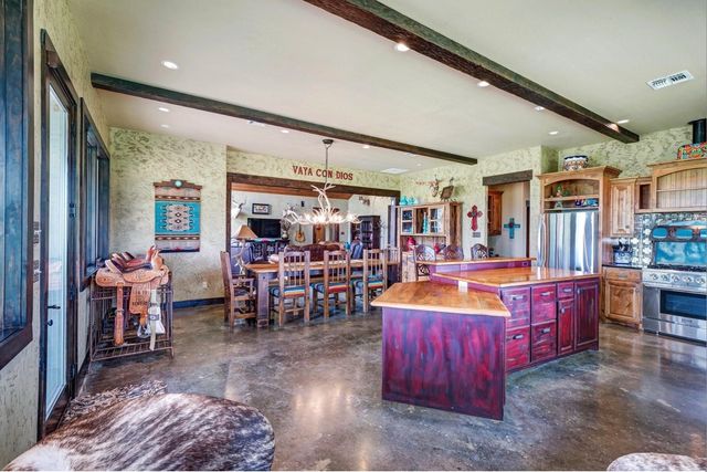 1084 Beddo Mountain, Santo, TX 76472