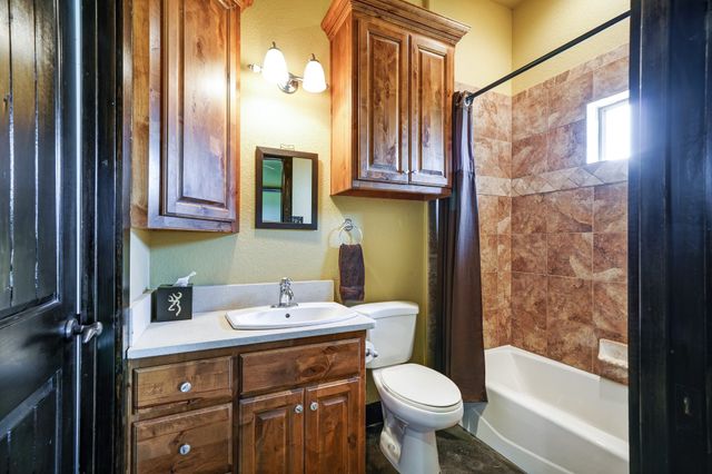 1084 Beddo Mountain, Santo, TX 76472