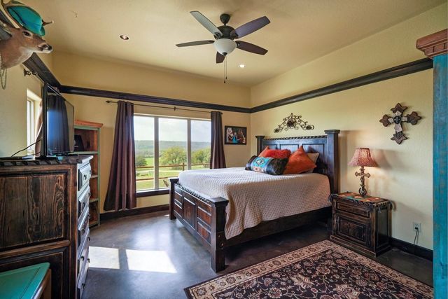 1084 Beddo Mountain, Santo, TX 76472