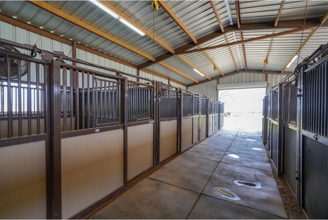 1084 Beddo Mountain, Santo, TX 76472