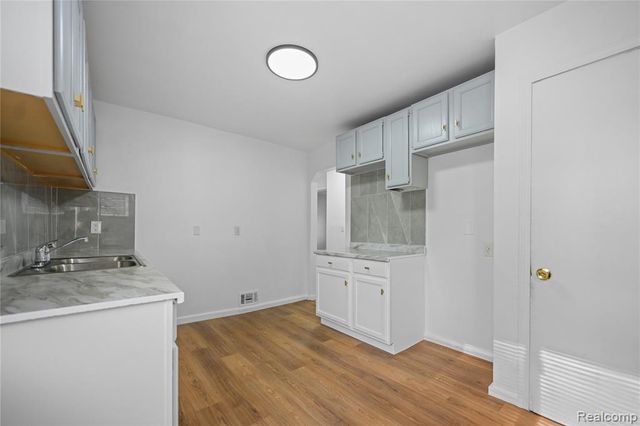 1248 Colonial Drive, Inkster, MI 48141