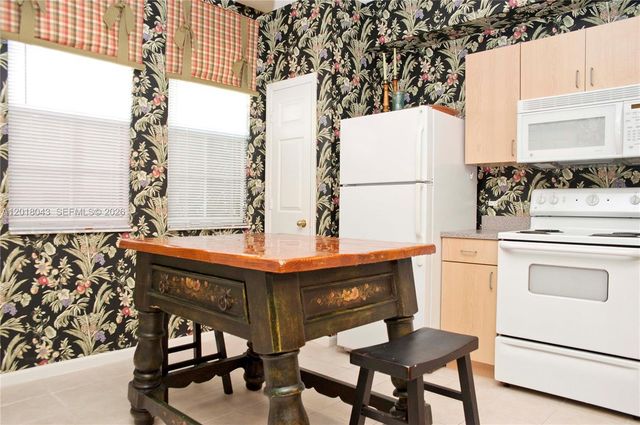 533 NE 3rd Ave 147, Fort Lauderdale, FL 33301