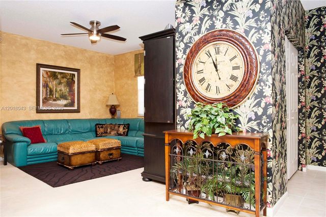 533 NE 3rd Ave 147, Fort Lauderdale, FL 33301