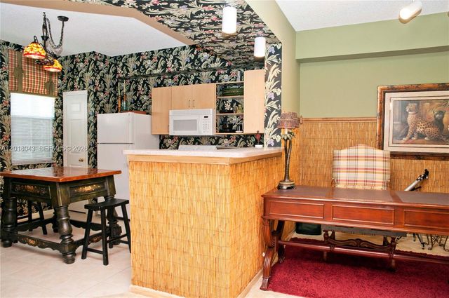 533 NE 3rd Ave 147, Fort Lauderdale, FL 33301