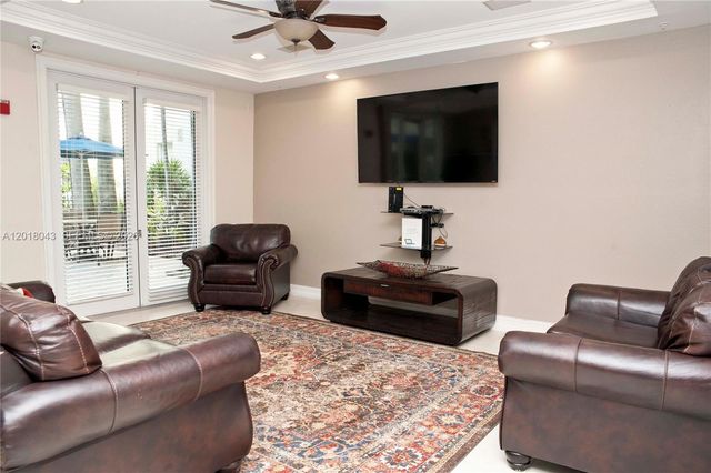 533 NE 3rd Ave 147, Fort Lauderdale, FL 33301