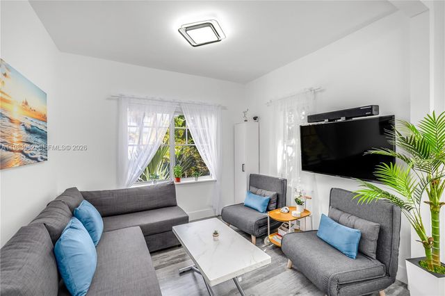 750 Pennsylvania Ave 6, Miami Beach, FL 33139