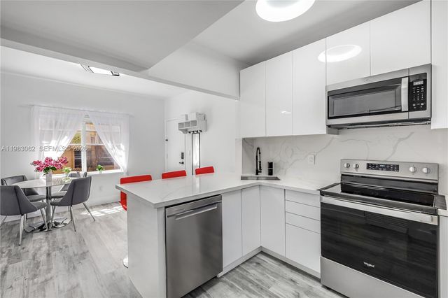 750 Pennsylvania Ave 6, Miami Beach, FL 33139