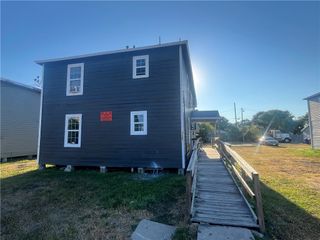 1507 10th St 1, Corpus Christi, TX 78404