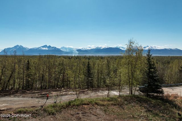 3420 S Hilltop Circle, Wasilla, AK 99623
