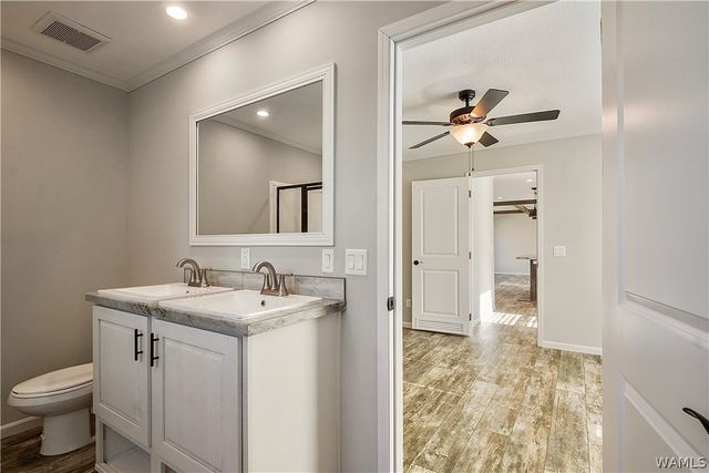 3198 University Way, Centreville, AL 35042