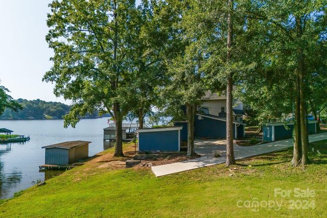 50444 Haven Bend Road, Albemarle, NC 28001