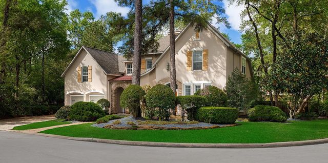 11 Lansdowne, The Woodlands, TX 77382