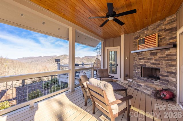 346 Birdymay Drive, Tuckasegee, NC 28783