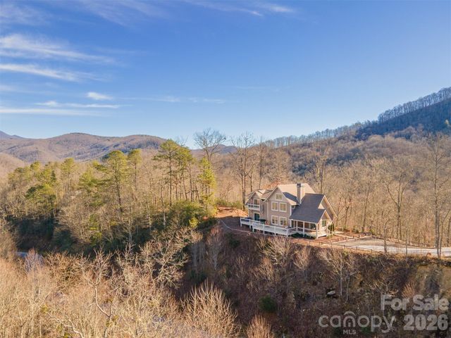 346 Birdymay Drive, Tuckasegee, NC 28783