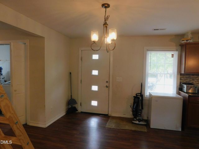 1536 Hight Street, Henderson, NC 27536