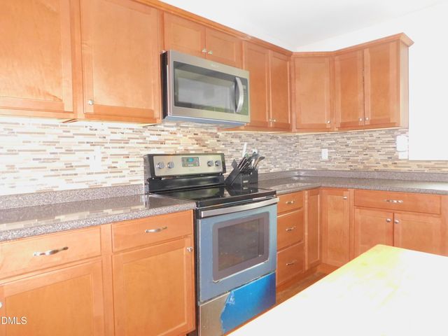 1536 Hight Street, Henderson, NC 27536
