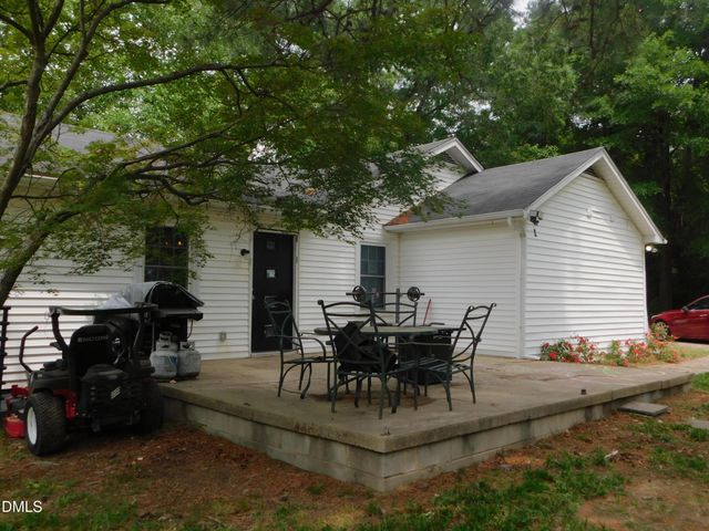 1536 Hight Street, Henderson, NC 27536