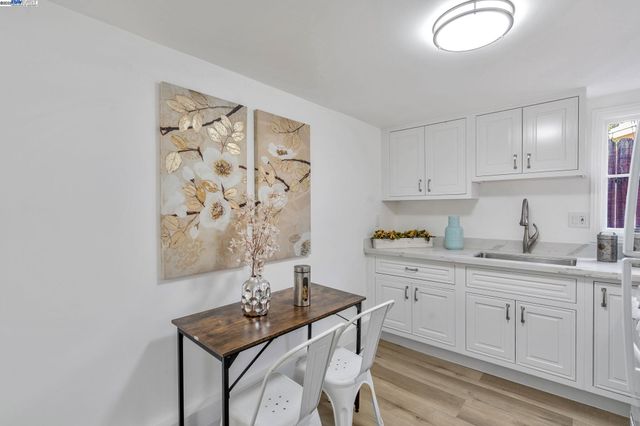 2025 34th Ave, Oakland, CA 94601