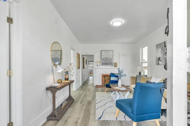 2025 34th Ave, Oakland, CA 94601