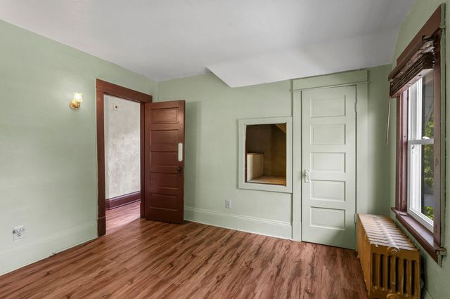 1080 Cook Avenue E, Saint Paul, MN 55106