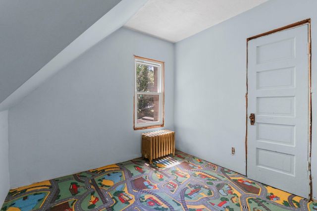 1080 Cook Avenue E, Saint Paul, MN 55106