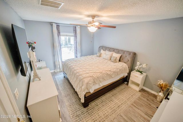 509 MILLSTONE Drive, Orange Park, FL 32065