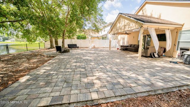 509 MILLSTONE Drive, Orange Park, FL 32065