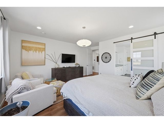 22601 E Narrowleaf Cir, Aurora, CO 80016