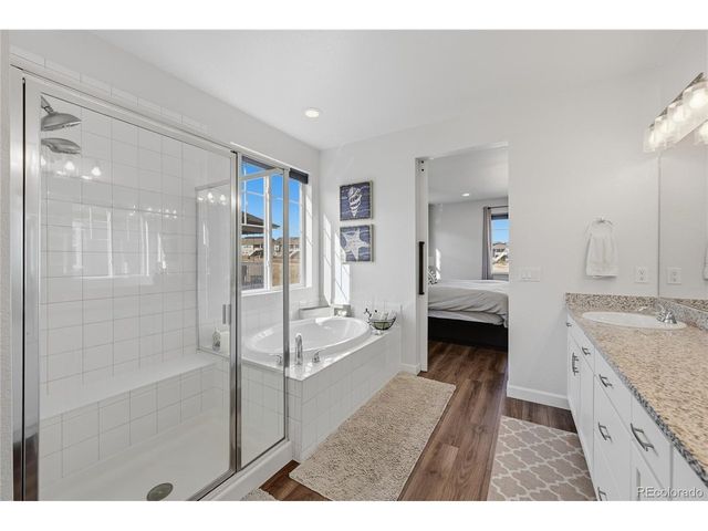 22601 E Narrowleaf Cir, Aurora, CO 80016