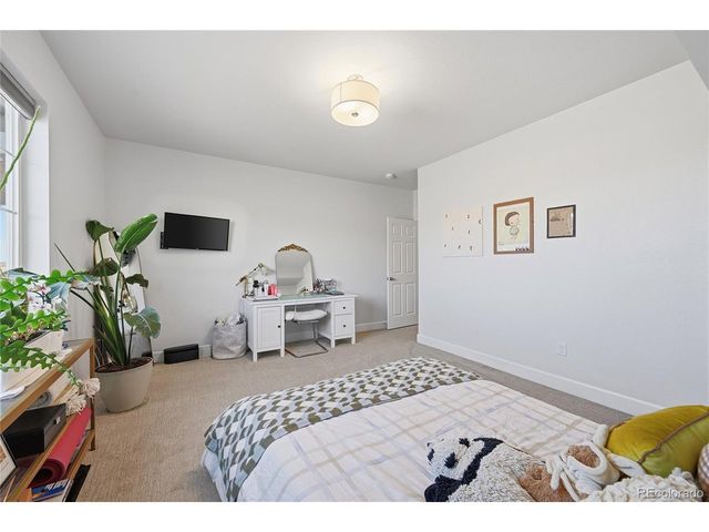 22601 E Narrowleaf Cir, Aurora, CO 80016