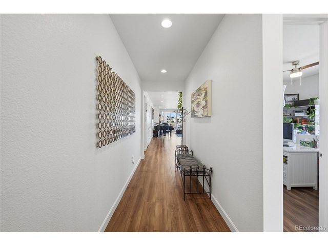 22601 E Narrowleaf Cir, Aurora, CO 80016