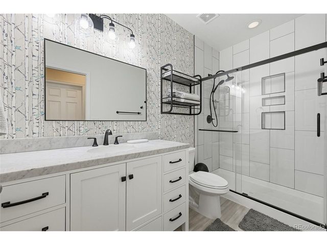 22601 E Narrowleaf Cir, Aurora, CO 80016