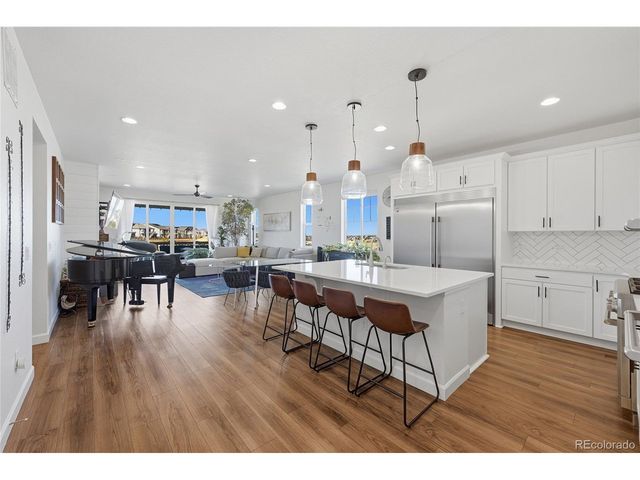 22601 E Narrowleaf Cir, Aurora, CO 80016