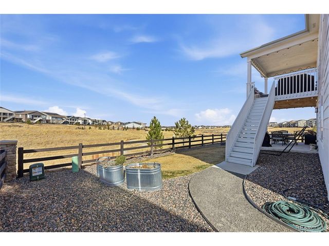 22601 E Narrowleaf Cir, Aurora, CO 80016