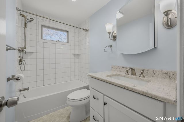 536 Greenhaven Road, Stonington, CT 06379