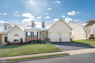 227 FAIRMOUNT CT #33, Shrewsbury, PA 17361