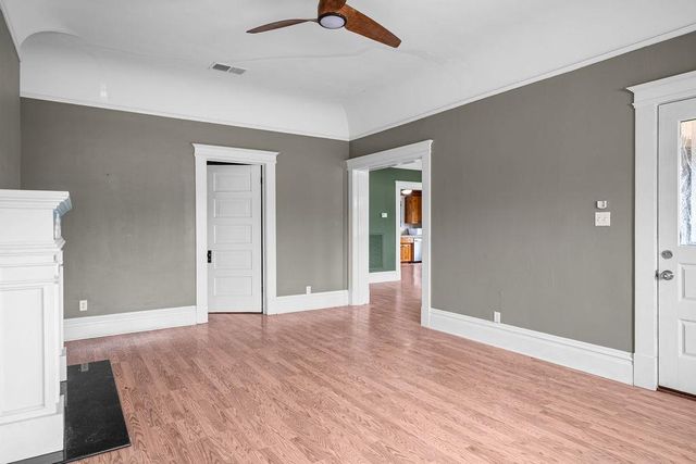 209 N Diana Street, Fresno, CA 93701