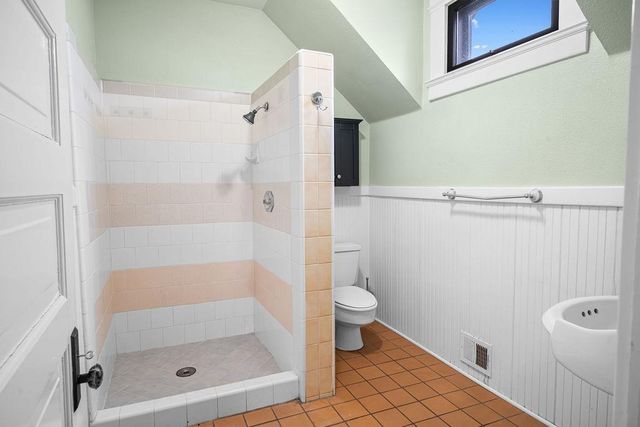 209 N Diana Street, Fresno, CA 93701