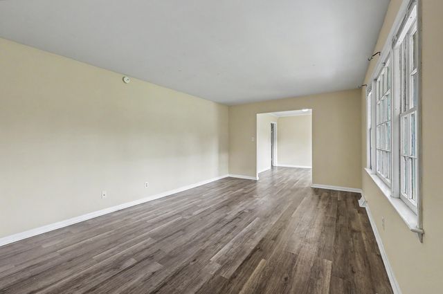 104 Hamlet Lane, Ladson, SC 29456
