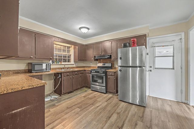 104 Hamlet Lane, Ladson, SC 29456