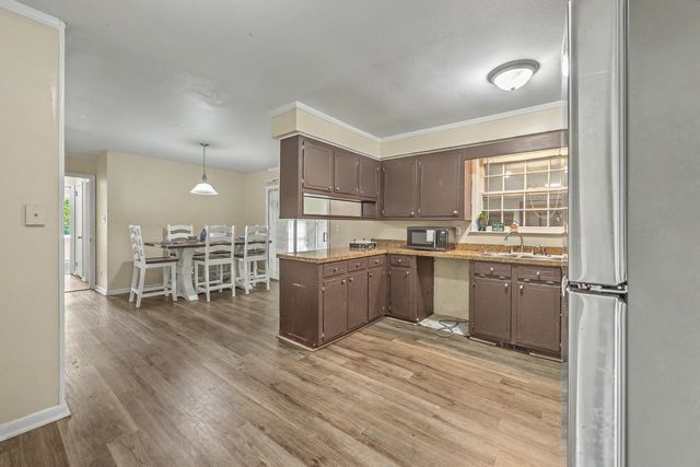 104 Hamlet Lane, Ladson, SC 29456