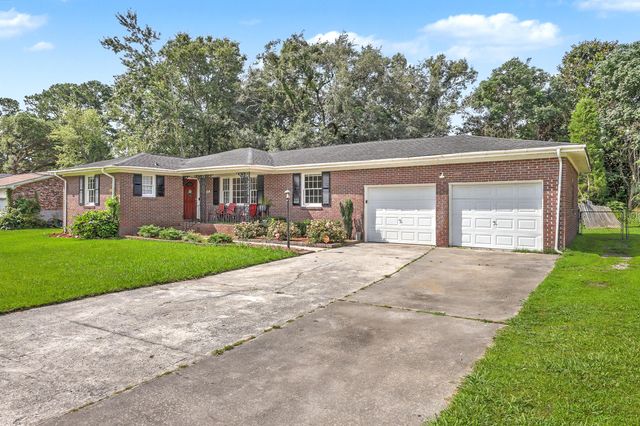 104 Hamlet Lane, Ladson, SC 29456