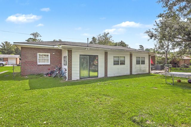 104 Hamlet Lane, Ladson, SC 29456